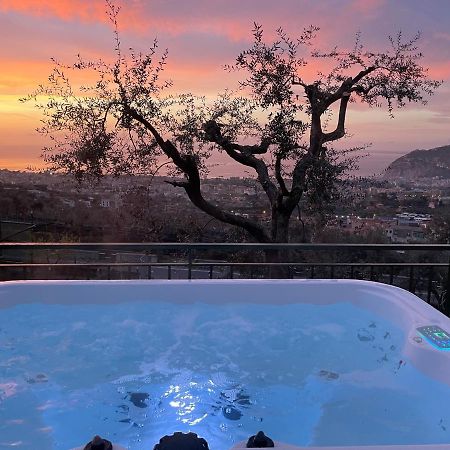Sky View Villa بيانو دي سورينتو المظهر الخارجي الصورة