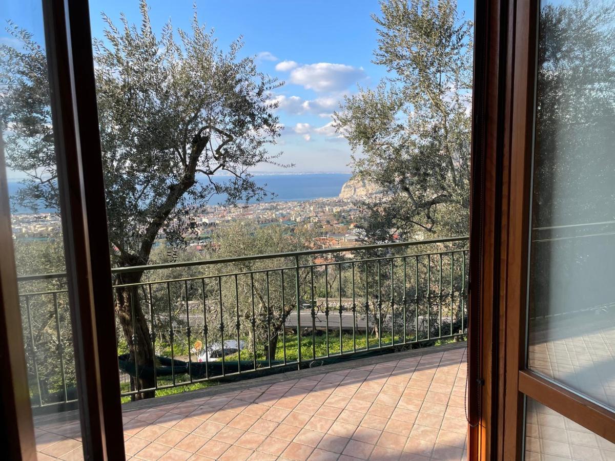Sky View Villa بيانو دي سورينتو المظهر الخارجي الصورة